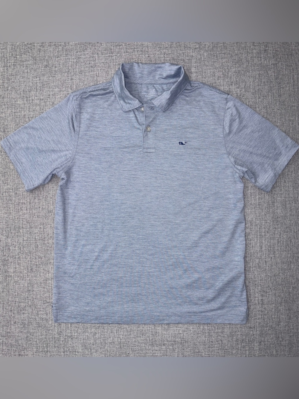 Vineyard Vines Performance medium (12/14) EUC